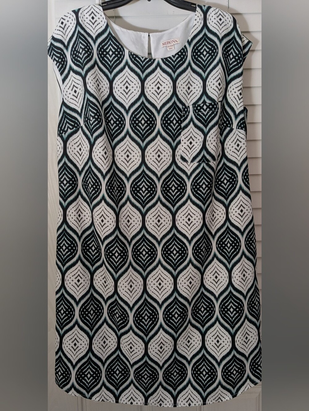 Merona Ladies Shift Dress XL Sleeveless Geometric Black/White/Teal Lined Pockets